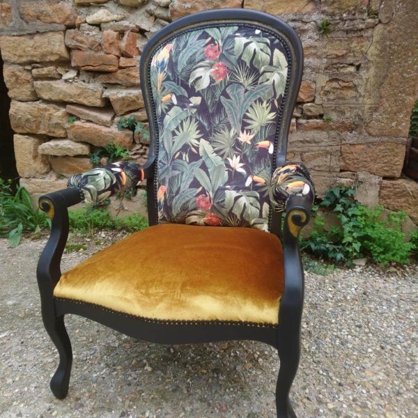 voltaire fauteuil bas assise confort recyclé velours clous noirs