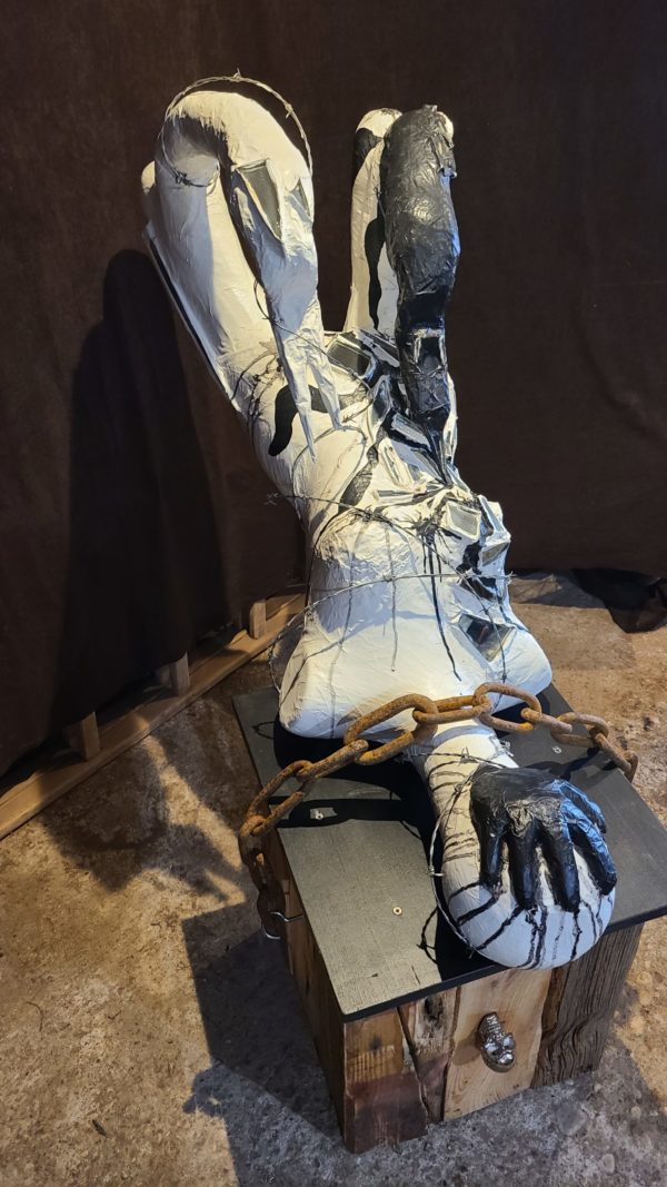 Introjectée sculpture marion revoyre